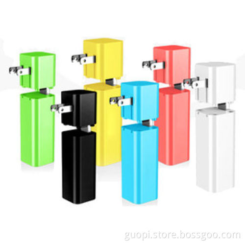 Universal portable power bank for iPhone 5